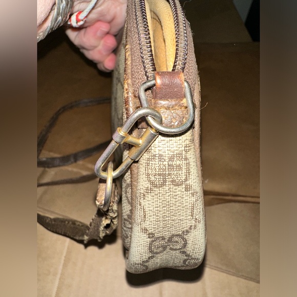 Vintage Gucci Crossbody - Read 👇 Callouts - Picture 13 of 16